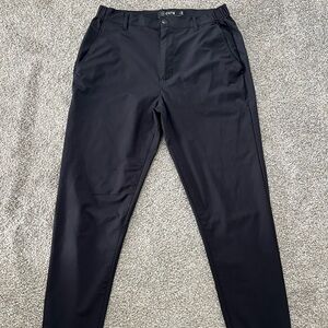 CUTS AO Jogger